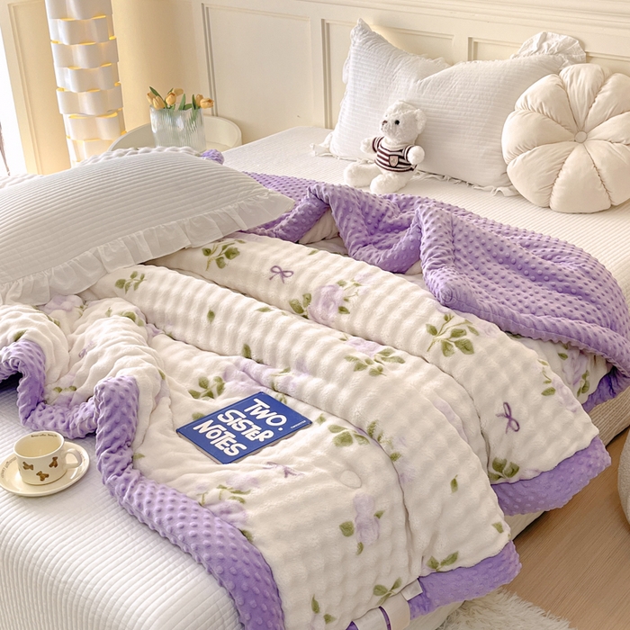 91家纺网 家纺一手货源 找家纺 优雅星家纺 2026新款亲肤舒适兔毛绒豆豆绒冬被 姹紫嫣红舞（老花型）