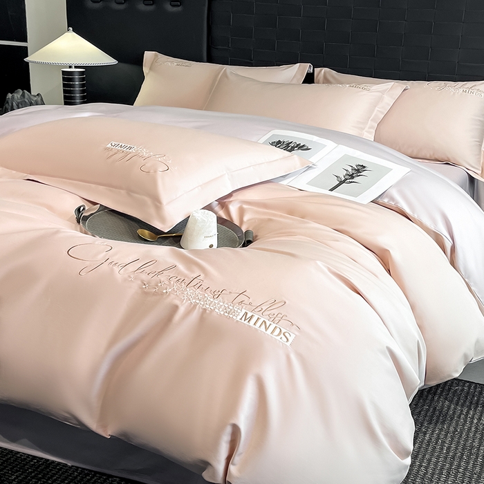 91家纺网 家纺一手货源 找家纺 拼社家纺 2026新款A类全棉贡缎长绒棉四件套全棉四件套简约刺绣纯色纯棉床上用品（提供买家秀） 依恋-丁香粉紫