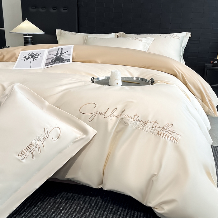 91家纺网 家纺一手货源 找家纺 拼社家纺 2026新款A类全棉贡缎长绒棉四件套全棉四件套简约刺绣纯色纯棉床上用品（提供买家秀） 依恋-奶油香槟