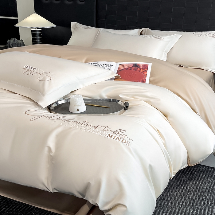 91家纺网 家纺一手货源 找家纺 拼社家纺 2026新款A类全棉贡缎长绒棉四件套全棉四件套简约刺绣纯色纯棉床上用品（提供买家秀） 依恋-奶油香槟