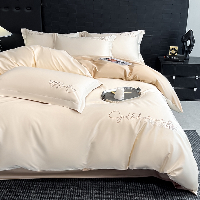 91家纺网 家纺一手货源 找家纺 拼社家纺 2026新款A类全棉贡缎长绒棉四件套全棉四件套简约刺绣纯色纯棉床上用品（提供买家秀） 依恋-奶油香槟
