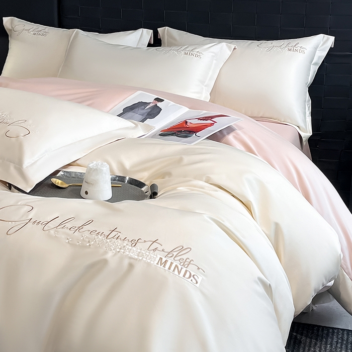 91家纺网 家纺一手货源 找家纺 拼社家纺 2026新款A类全棉贡缎长绒棉四件套全棉四件套简约刺绣纯色纯棉床上用品（提供买家秀） 依恋-元气白桃