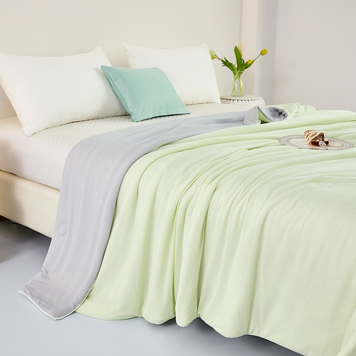 91家纺网 家纺一手货源 找家纺 优雅星家纺 2026新款双面凉感丝A类氨纶凉感天丝纯色夏凉被冰激凌夏被西瓜凉感丝夏被 香草绿