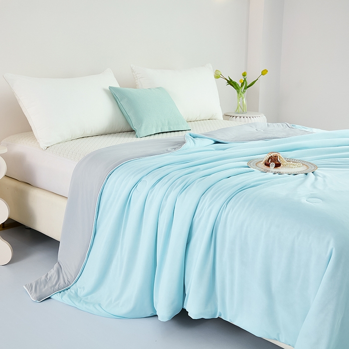 91家纺网 家纺一手货源 找家纺 优雅星家纺 2026新款双面凉感丝A类氨纶凉感天丝纯色夏凉被冰激凌夏被西瓜凉感丝夏被 蓝拼灰