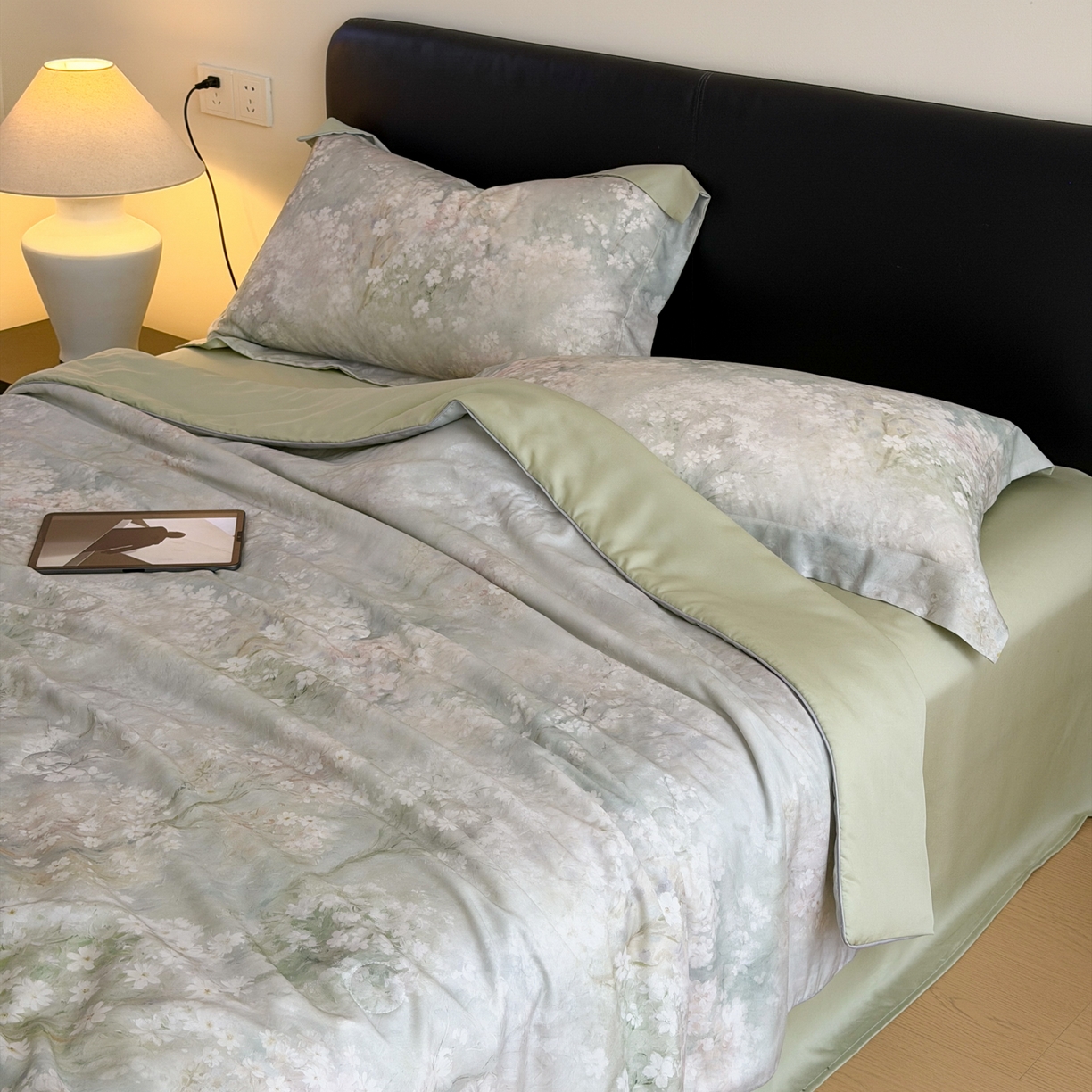 91家纺网 家纺一手货源 找家纺 （总）优彩 2026春夏新款50天丝夏被莱赛尔纤维夏被四件套天丝夏被单夏被单床笠单床单（控价单夏被不低于150）