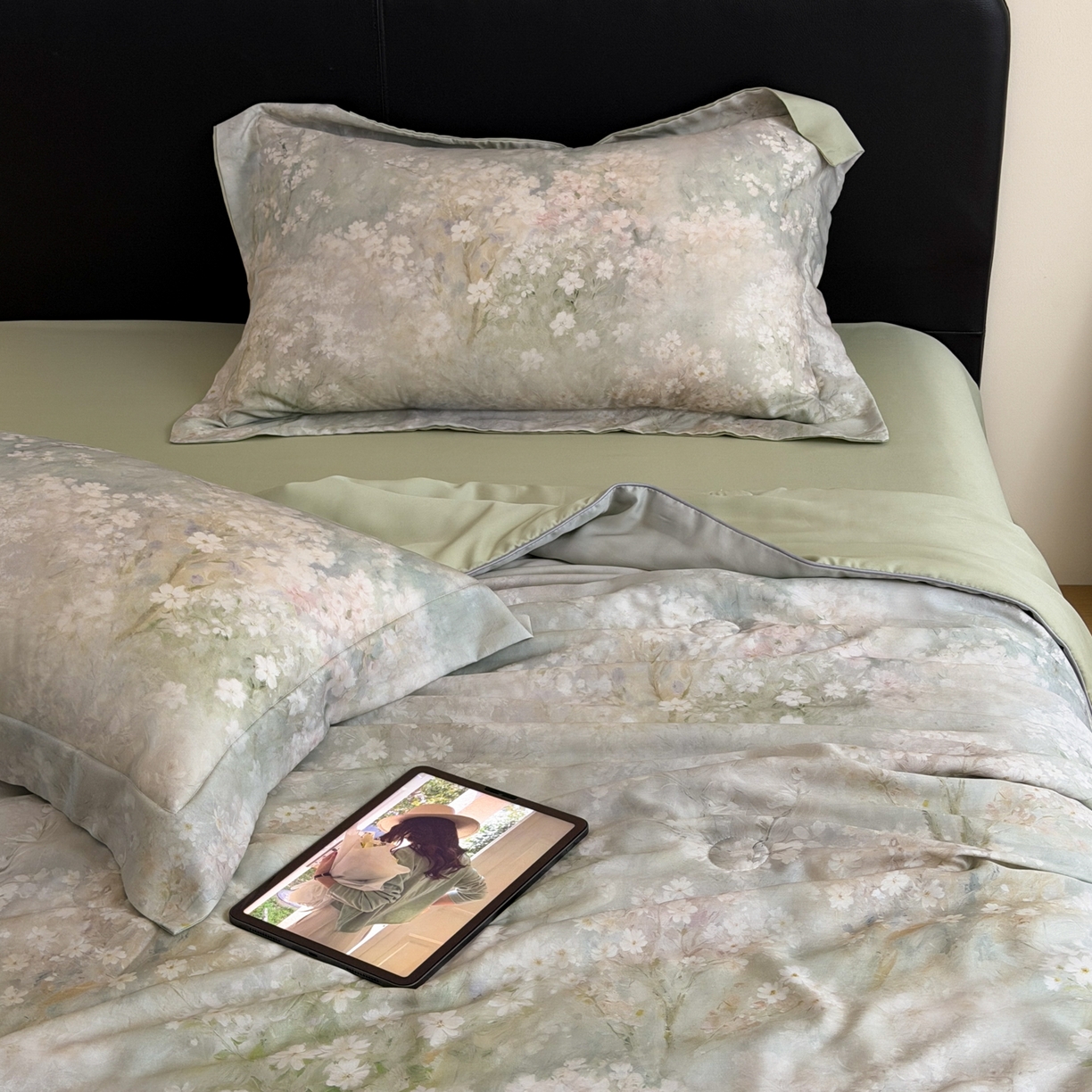 91家纺网 家纺一手货源 找家纺 （总）优彩 2026春夏新款50天丝夏被莱赛尔纤维夏被四件套天丝夏被单夏被单床笠单床单（控价单夏被不低于150）