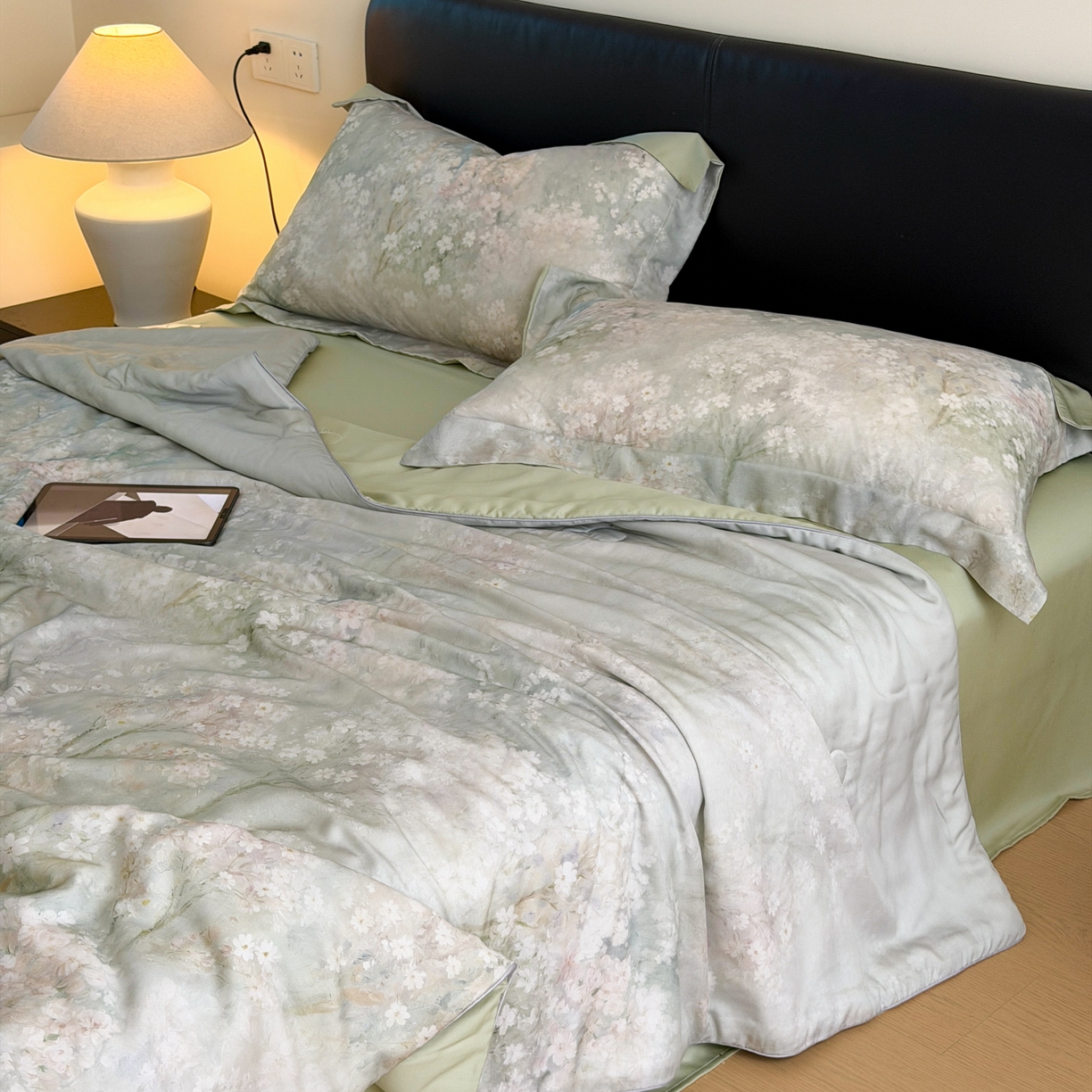 91家纺网 家纺一手货源 找家纺 （总）优彩 2026春夏新款50天丝夏被莱赛尔纤维夏被四件套天丝夏被单夏被单床笠单床单（控价单夏被不低于150）