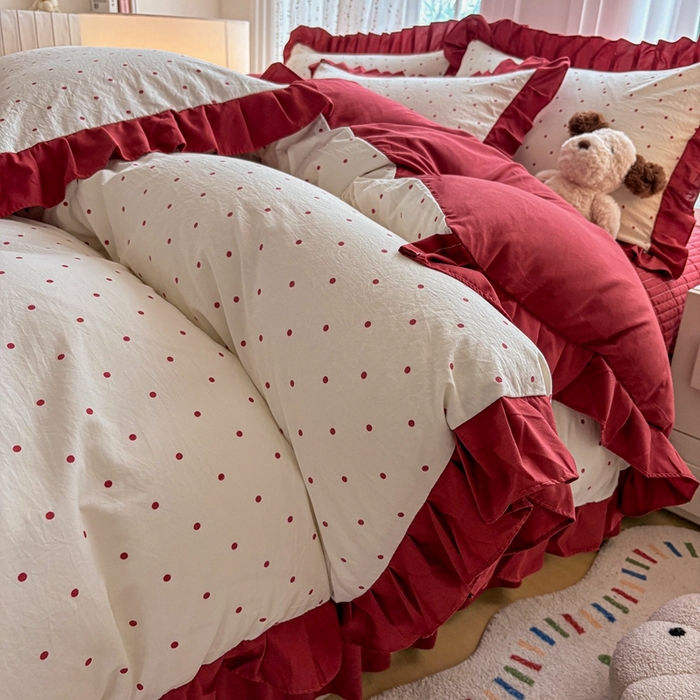 91家纺网 家纺一手货源 找家纺 铠畅 2026春夏新款 锦朵系列韩版水洗棉小清新古棉床盖四件套 锦朵 红波甜梦