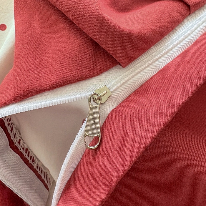 91家纺网 家纺一手货源 找家纺 铠畅 2026春夏新款 锦朵系列韩版水洗棉小清新古棉床盖四件套 锦朵 红波甜梦