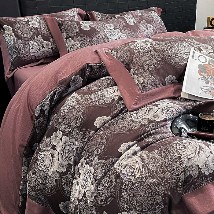 91家纺网 家纺一手货源 找家纺 库里梦家纺 2026新款天丝色织提花高精密斜纹棉四件套 繁花-砖红