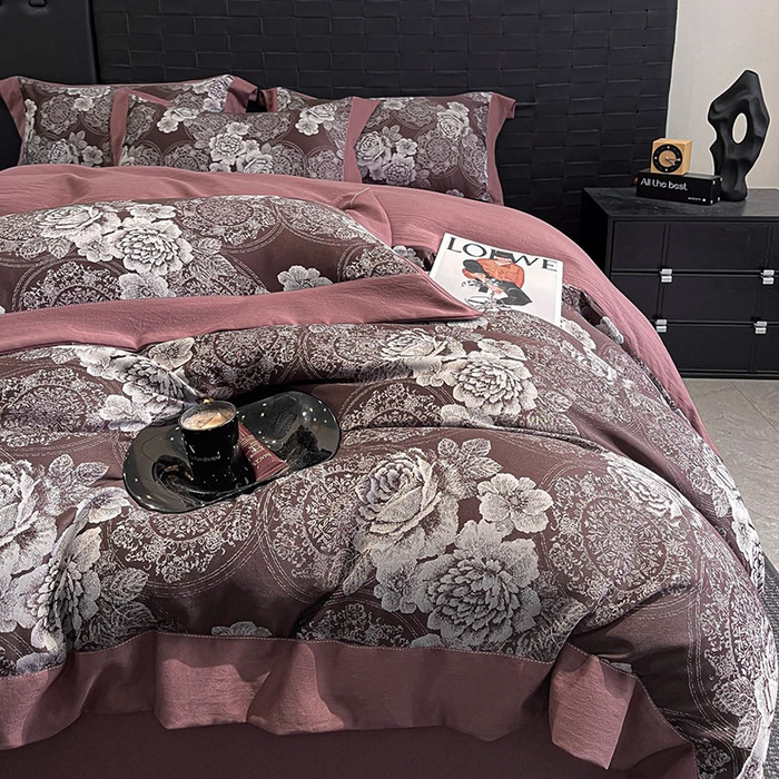 91家纺网 家纺一手货源 找家纺 库里梦家纺 2026新款天丝色织提花高精密斜纹棉四件套 繁花-砖红