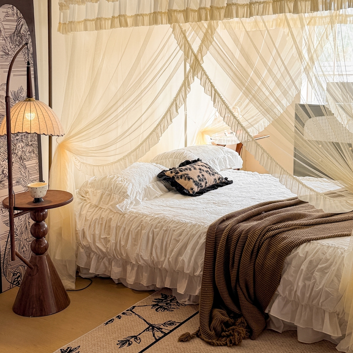 91家纺网 家纺一手货源 找家纺 （总）都市缘蚊帐 2026年新款202四叶草绣花落地宫廷蚊帐1.5m 1.8m