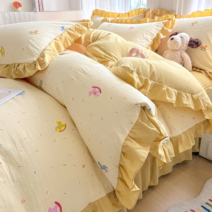 91家纺网 家纺一手货源 找家纺 铠畅 2026春夏新款 锦朵系列韩版水洗棉小清新古棉床盖四件套 锦朵 木马乐园黄