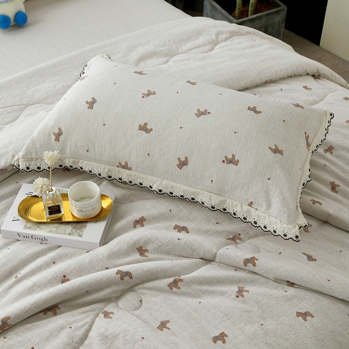 91家纺网 家纺一手货源 找家纺 恋之语 2026新款爆款花边色织水洗棉夏被夏凉被空调被四件套 浅棕汪汪