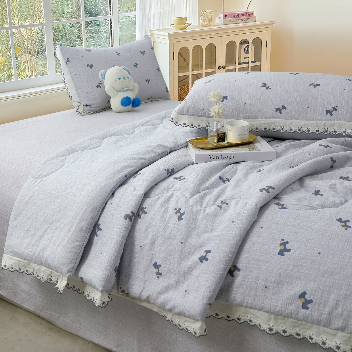 91家纺网 家纺一手货源 找家纺 恋之语 2026新款爆款花边色织水洗棉夏被夏凉被空调被四件套 浅蓝旺旺