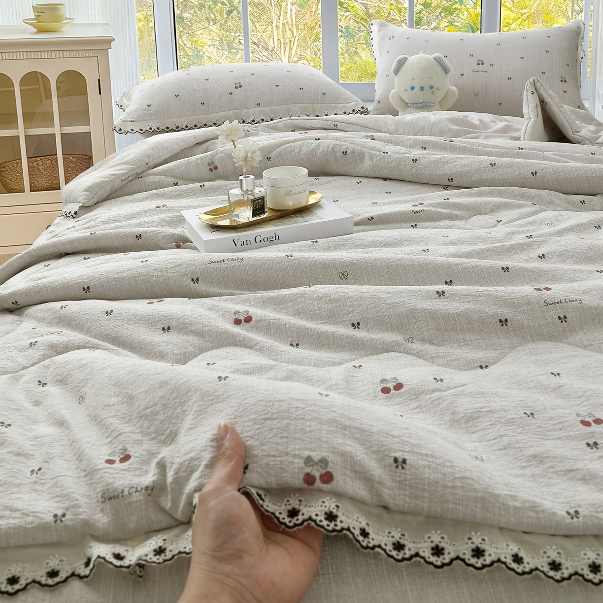 91家纺网 家纺一手货源 找家纺 恋之语 2026新款爆款花边色织水洗棉夏被夏凉被空调被四件套 樱桃