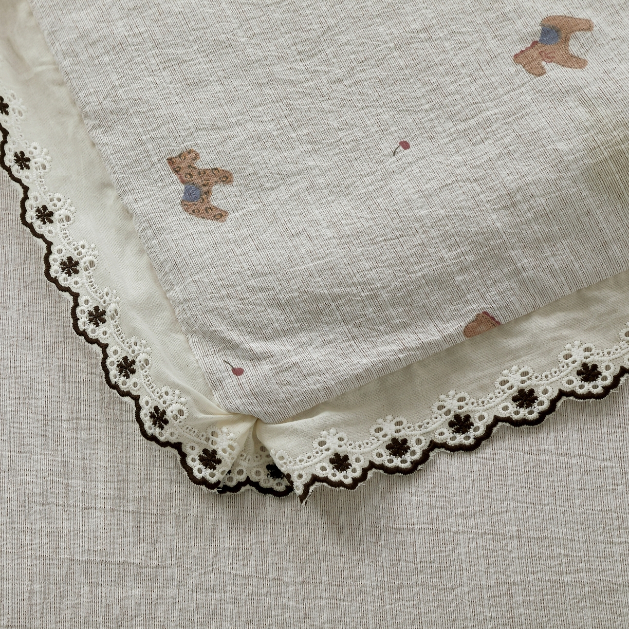 91家纺网 家纺一手货源 找家纺 恋之语 2026新款爆款花边色织水洗棉夏被夏凉被空调被四件套 浅棕汪汪