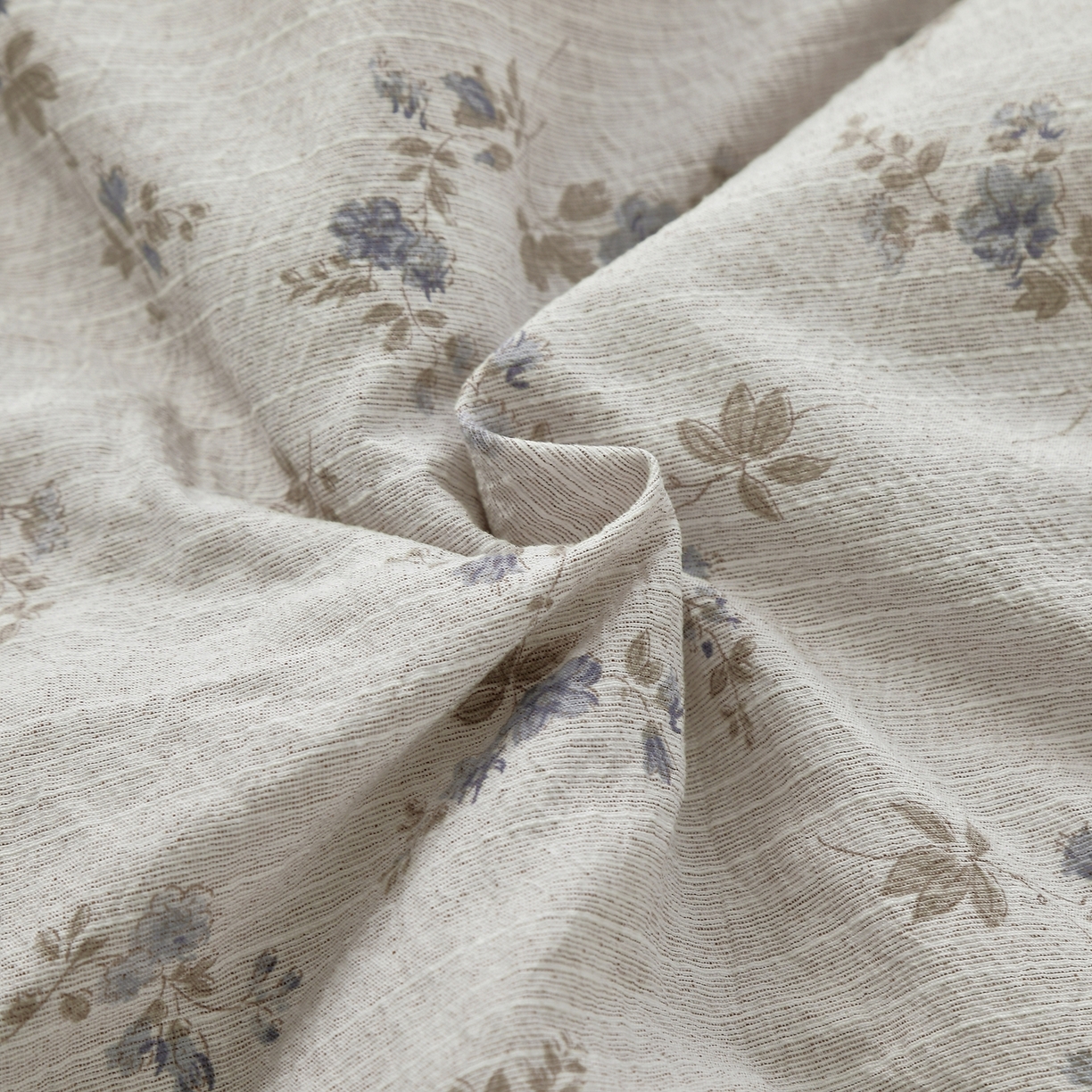 91家纺网 家纺一手货源 找家纺 恋之语 2026新款爆款花边色织水洗棉夏被夏凉被空调被四件套 紫雾繁花