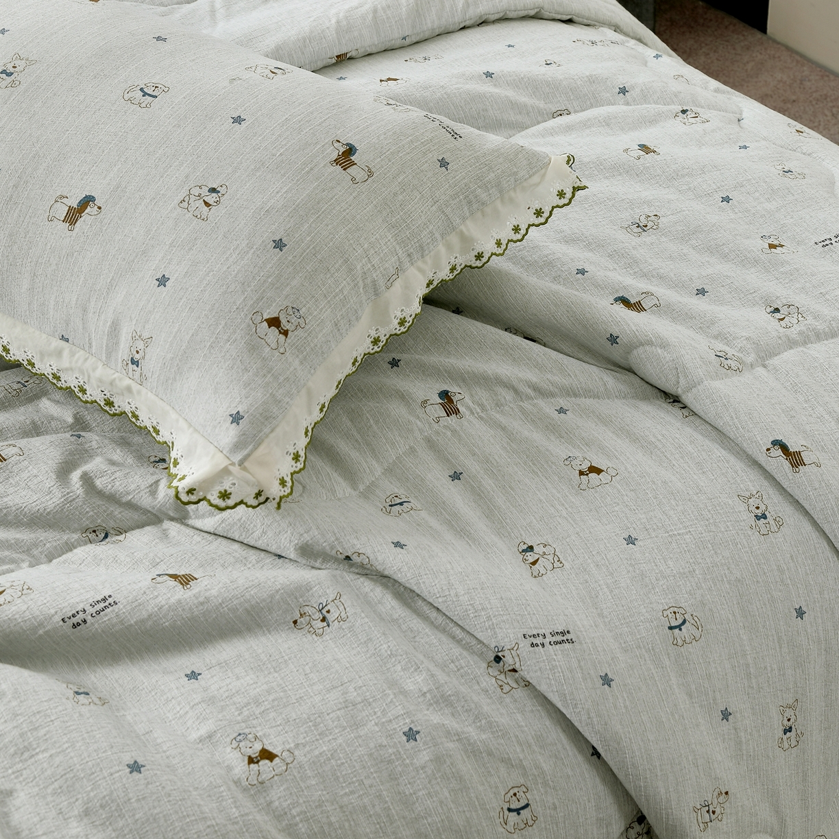 91家纺网 家纺一手货源 找家纺 恋之语 2026新款爆款花边色织水洗棉夏被夏凉被空调被四件套 浅蓝萌宠