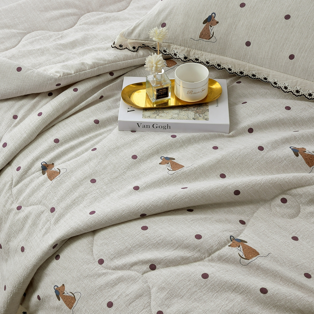 91家纺网 家纺一手货源 找家纺 恋之语 2026新款爆款花边色织水洗棉夏被夏凉被空调被四件套 波点奶汪