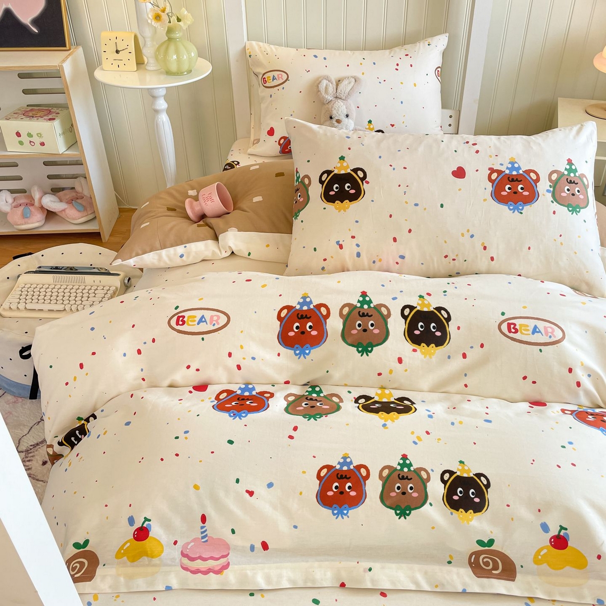 91家纺网 家纺一手货源 找家纺 女子家纺 2026新款春夏13070印花床笠单品床笠床笠单件 快乐熊仔