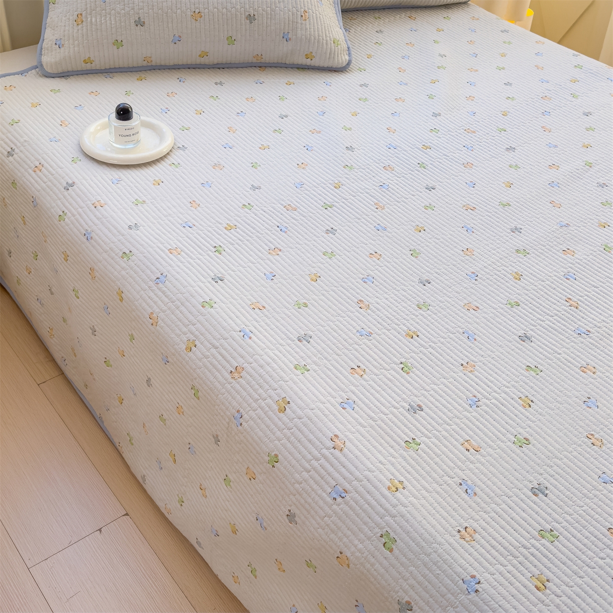 91家纺网 家纺一手货源 找家纺 （总）奥裕家纺 2026春夏新款双层纱床盖三件套