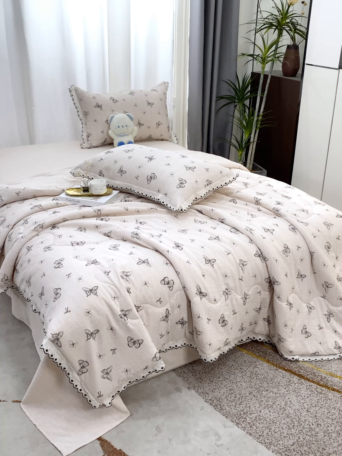 91家纺网 家纺一手货源 找家纺 恋之语 2026新款爆款花边色织水洗棉夏被夏凉被空调被四件套 浅棕蝶舞