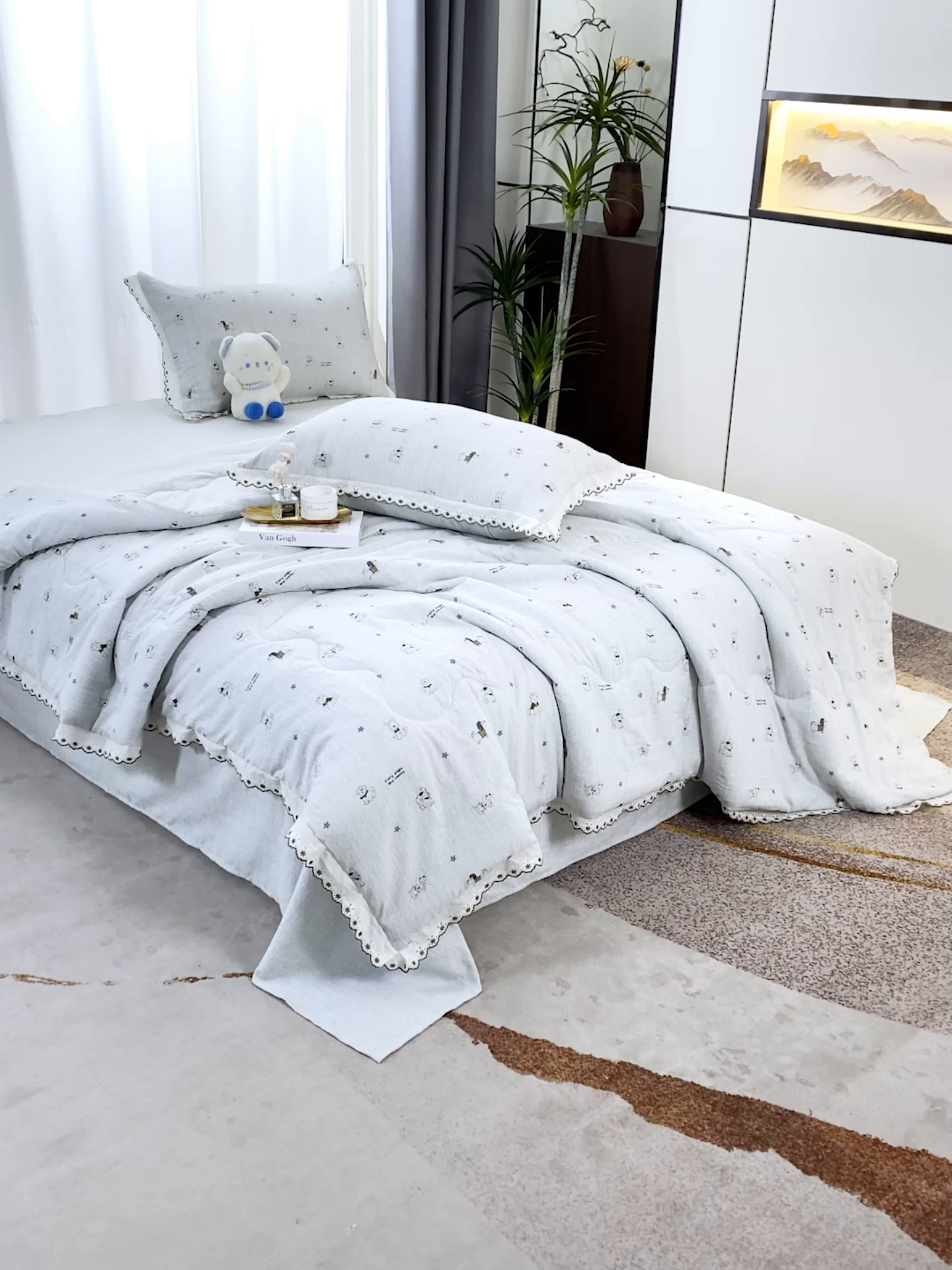 91家纺网 家纺一手货源 找家纺 恋之语 2026新款爆款花边色织水洗棉夏被夏凉被空调被四件套 浅蓝萌宠