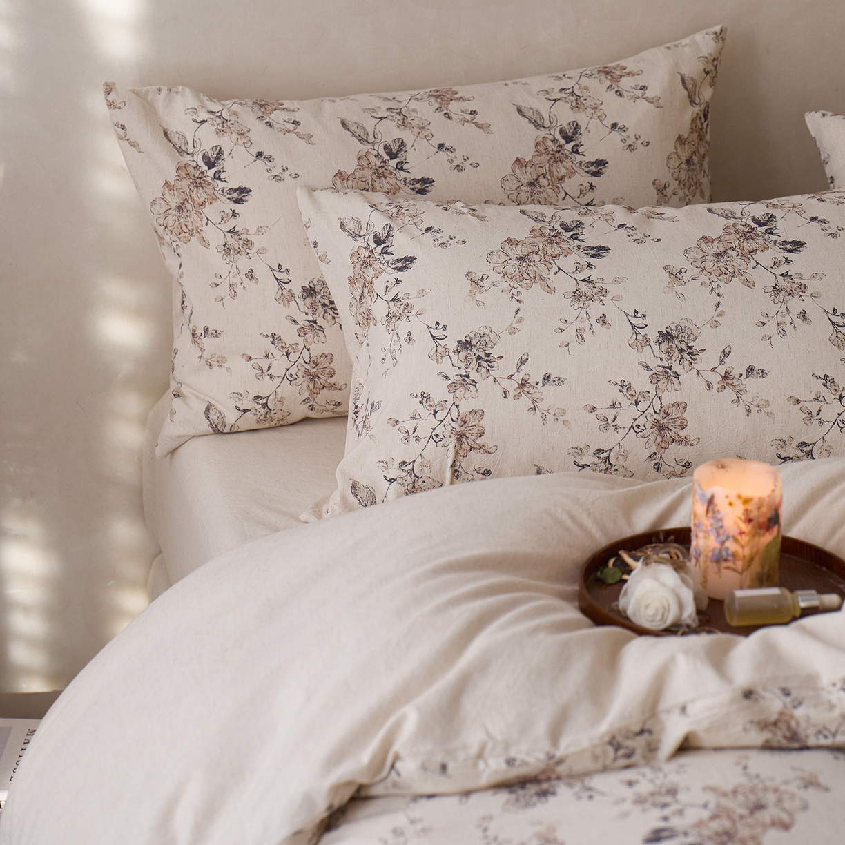 91家纺网 家纺一手货源 找家纺 千朵森 2026新款复古全棉棉麻碎花四件套 织野寻芳