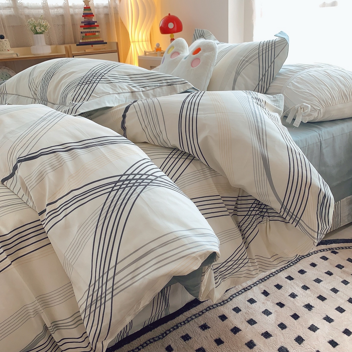 91家纺网 家纺一手货源 找家纺 莱豫家纺 2025新款全棉纯棉小清新印花四件套-第二波 莱茵河灰