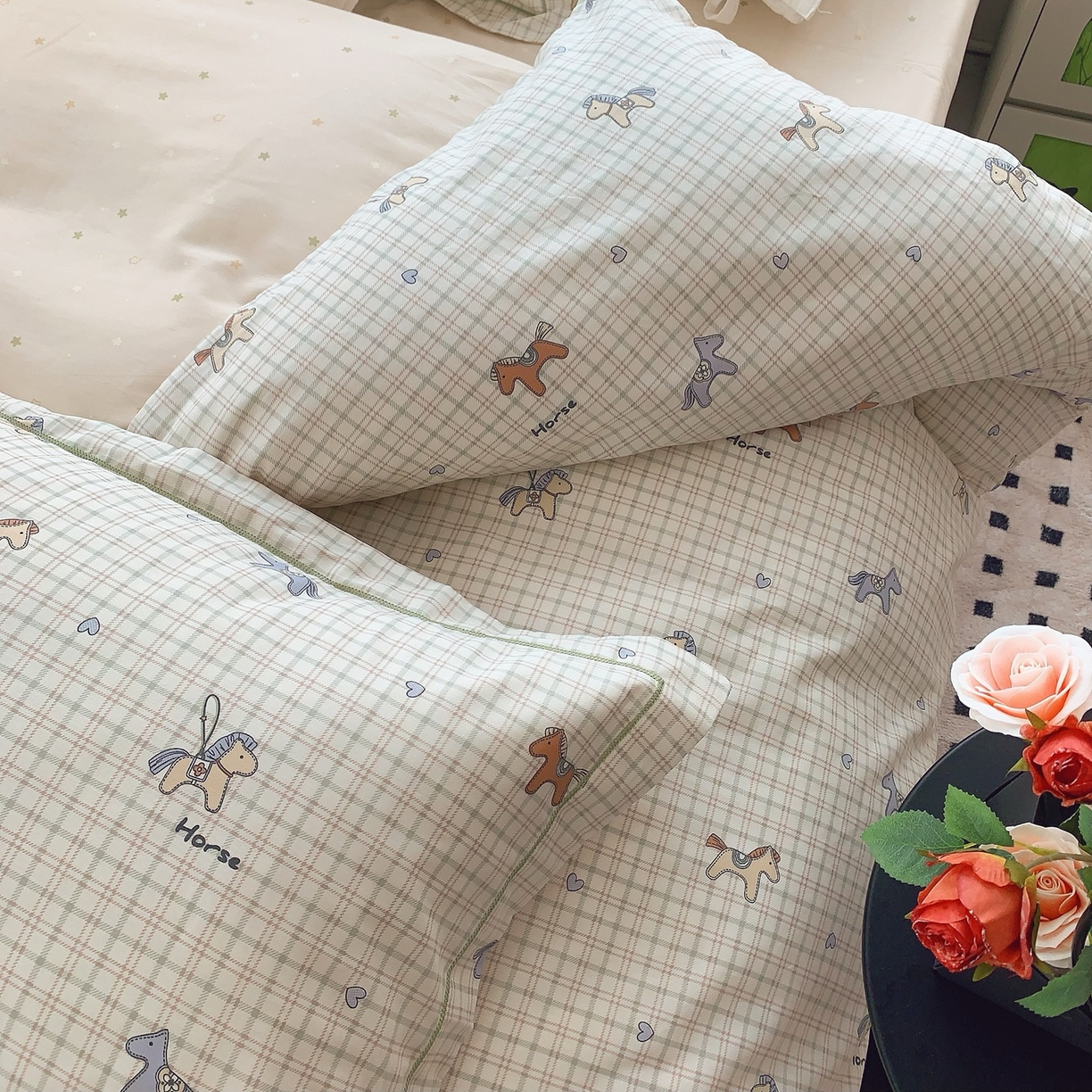 91家纺网 家纺一手货源 找家纺 莱豫家纺 2025新款全棉纯棉小清新印花四件套-第二波 快乐小马