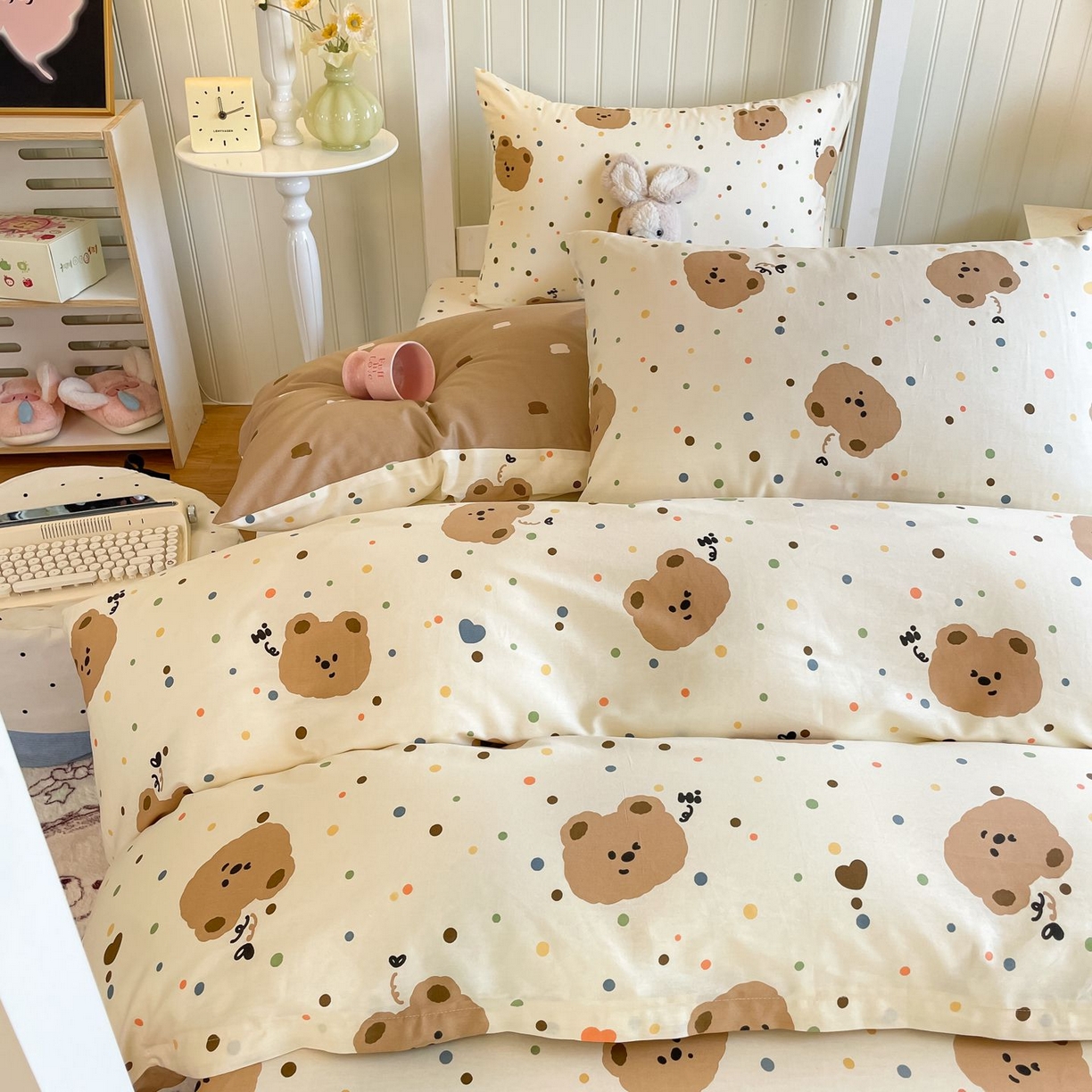 91家纺网 家纺一手货源 找家纺 女子家纺 2026新款春夏13070印花床笠单品床笠床笠单件 小熊软糖