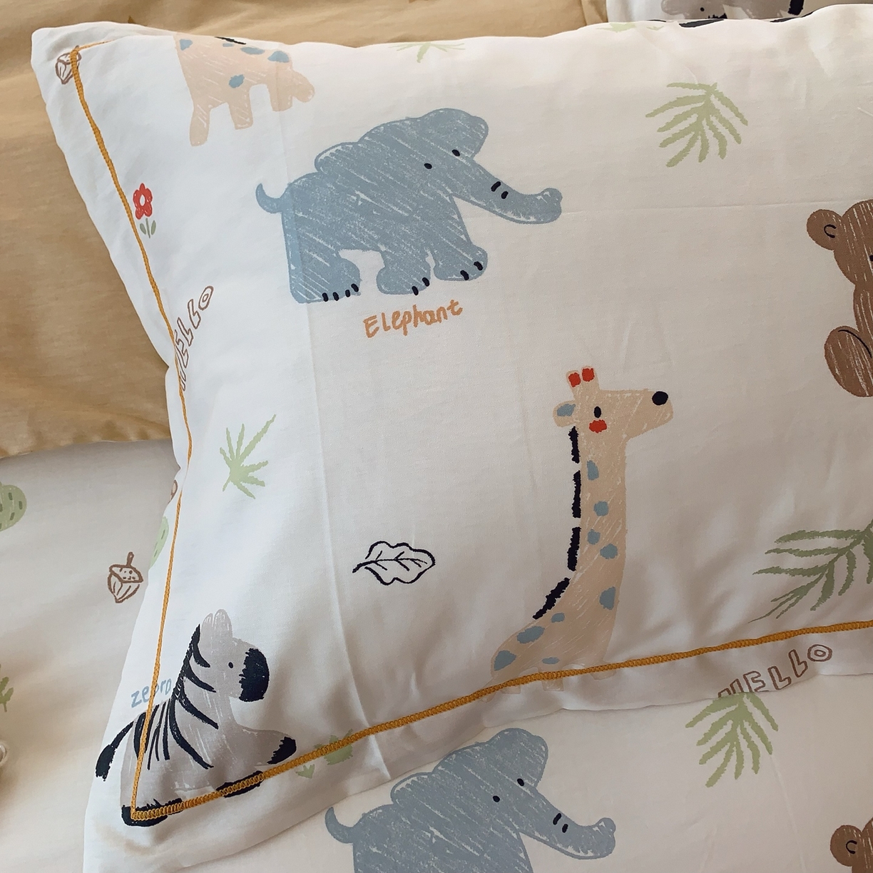 91家纺网 家纺一手货源 找家纺 莱豫家纺 2025新款全棉纯棉小清新印花四件套-第二波 动物园