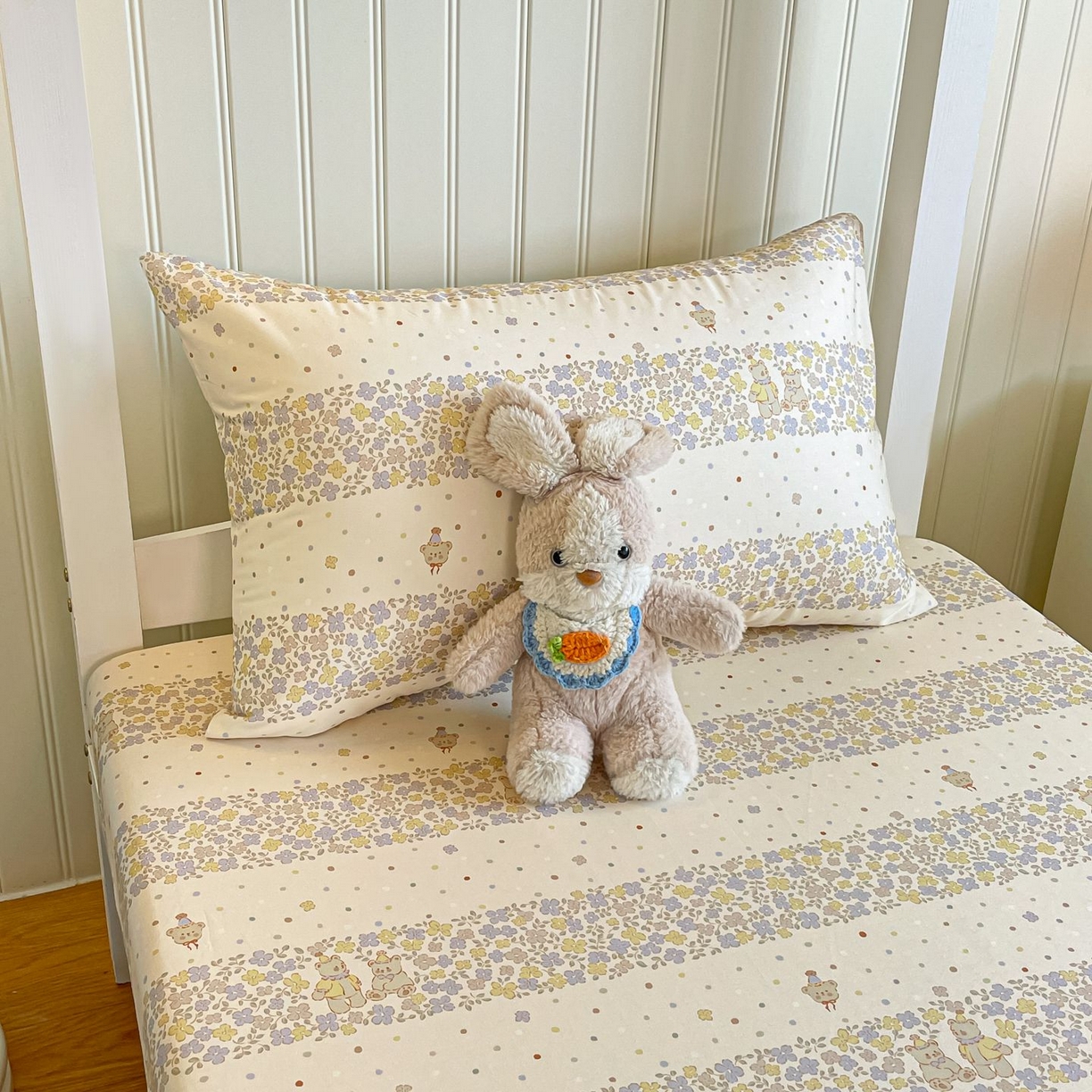 91家纺网 家纺一手货源 找家纺 女子家纺 2026新款春夏13070印花床笠单品床笠床笠单件 小熊温蒂