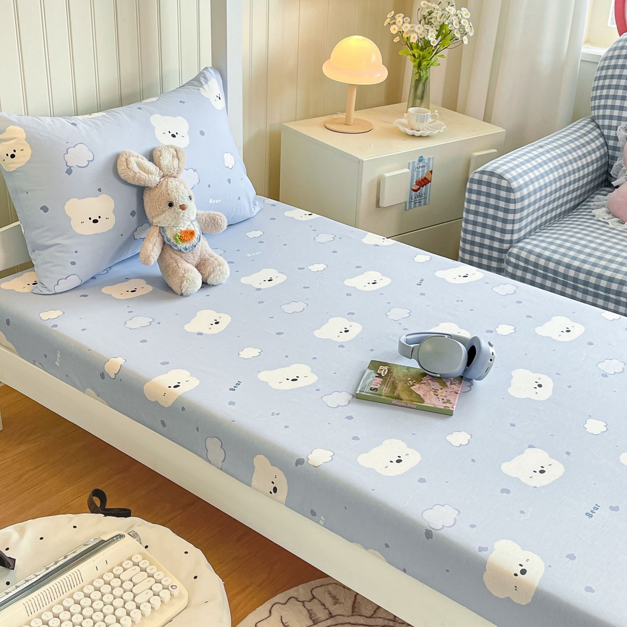 91家纺网 家纺一手货源 找家纺 女子家纺 2026新款春夏13070印花床笠单品床笠床笠单件 云朵小熊