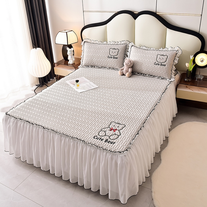 91家纺网 家纺一手货源 找家纺 （总）炫拼家纺 2026新款coco熊床裙款乳胶凉席