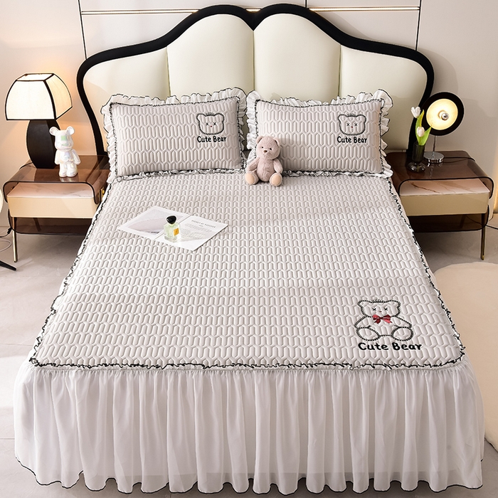 91家纺网 家纺一手货源 找家纺 （总）炫拼家纺 2026新款coco熊床裙款乳胶凉席