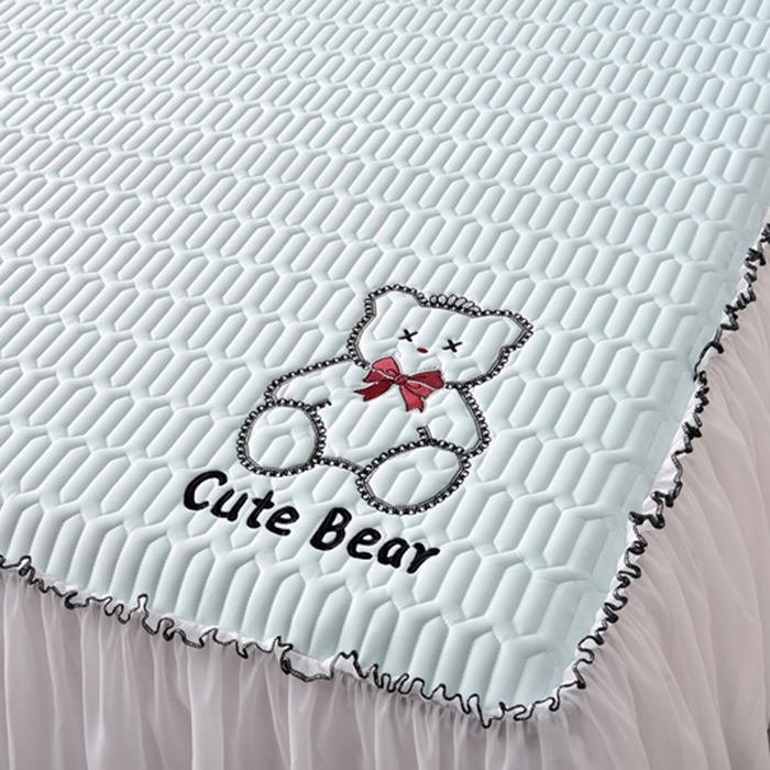 91家纺网 家纺一手货源 找家纺 炫拼家纺 2026新款coco熊床裙款乳胶凉席 coco熊-冰雪蓝