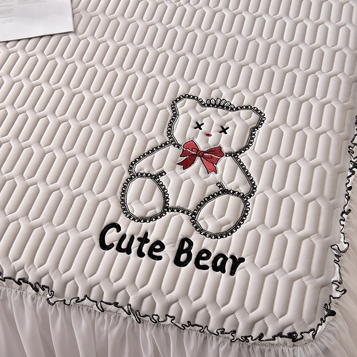 91家纺网 家纺一手货源 找家纺 炫拼家纺 2026新款coco熊床裙款乳胶凉席 coco熊-珍珠灰