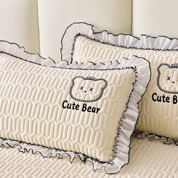 91家纺网 家纺一手货源 找家纺 炫拼家纺 2026新款coco熊床裙款乳胶凉席 coco熊-玉石白