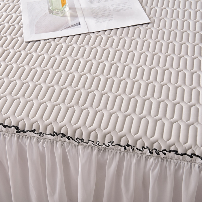 91家纺网 家纺一手货源 找家纺 炫拼家纺 2026新款coco熊床裙款乳胶凉席 coco熊-珍珠灰