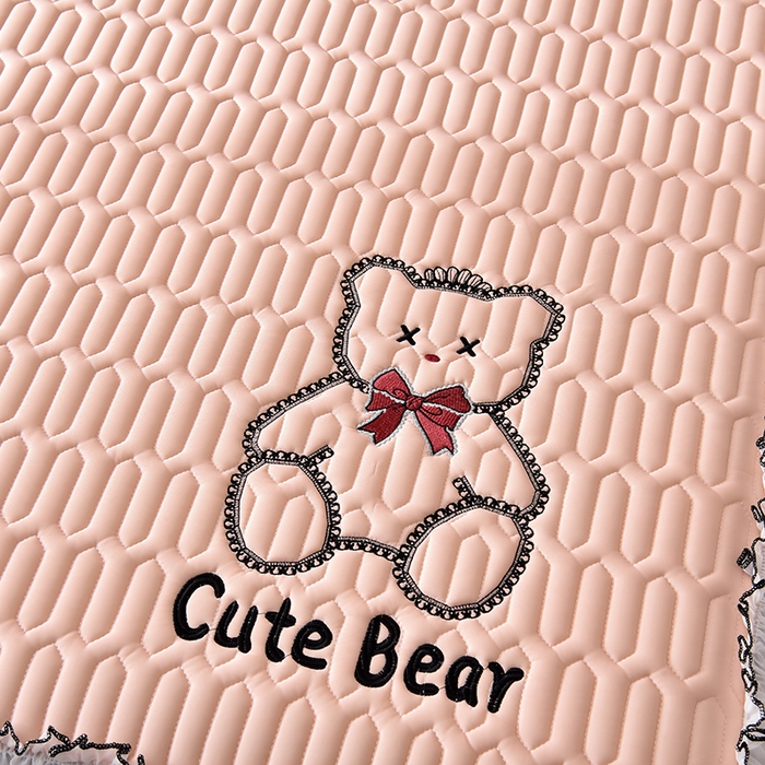 91家纺网 家纺一手货源 找家纺 炫拼家纺 2026新款coco熊床裙款乳胶凉席 coco熊-香妃粉