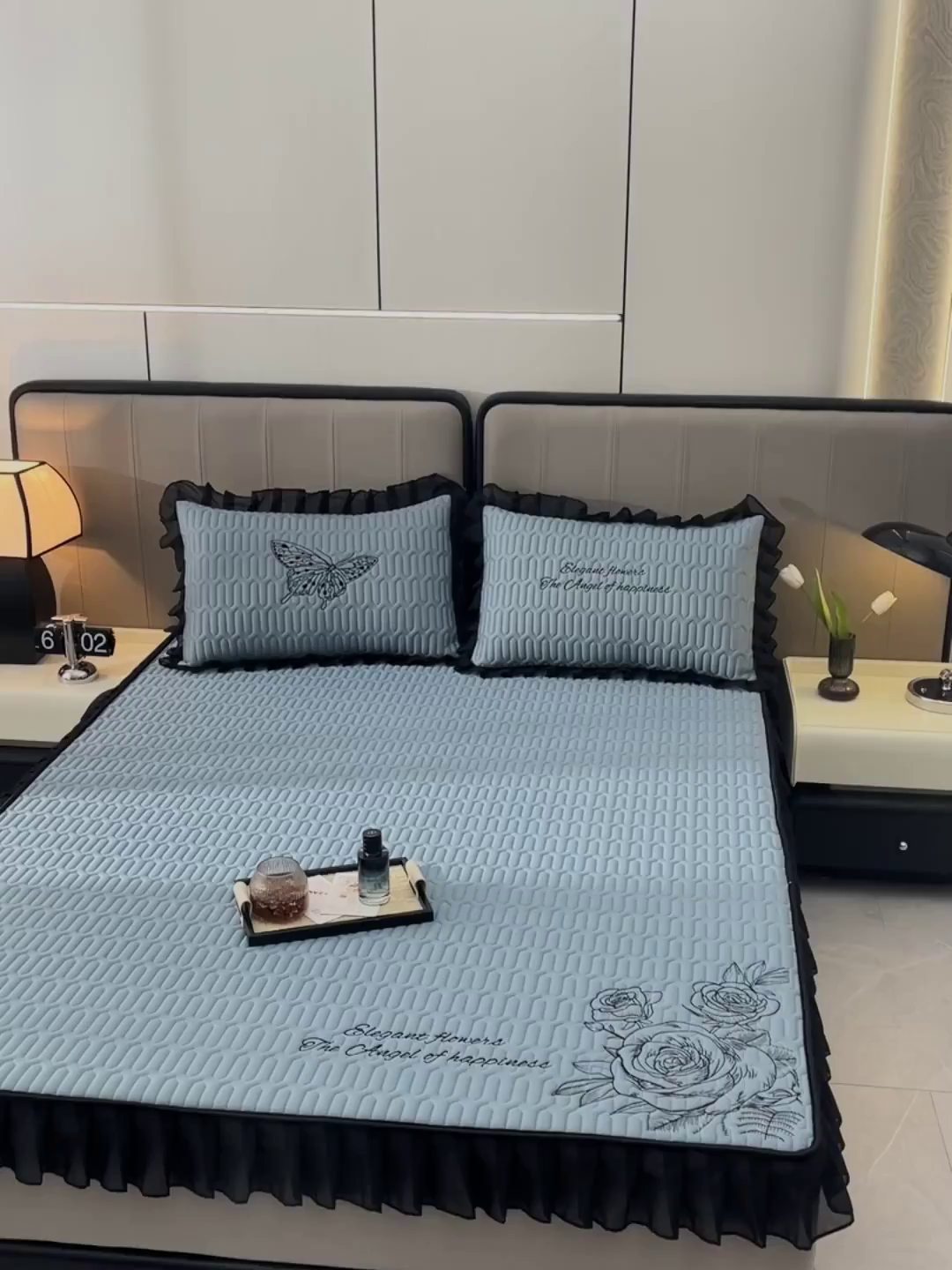 91家纺网 家纺一手货源 找家纺 炫拼家纺 2026新款A类凉感丝花边床笠款乳胶凉席-法式玫瑰 法式玫瑰-宾利蓝