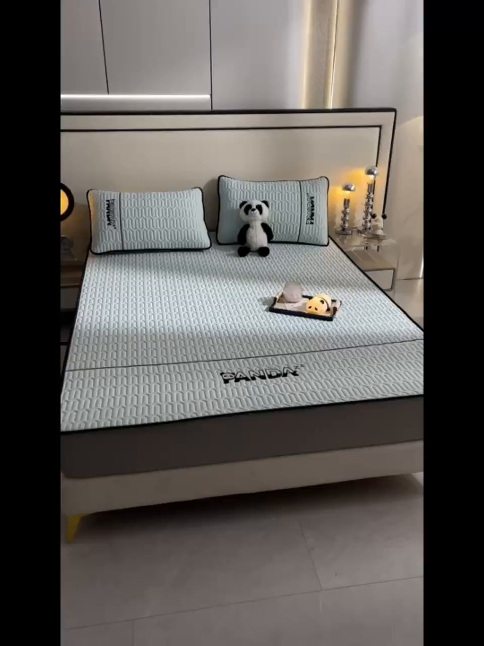 91家纺网 家纺一手货源 找家纺 炫拼家纺 2026新款Hpanda床笠款凉感丝乳胶凉席 Hipanda-冰雪蓝