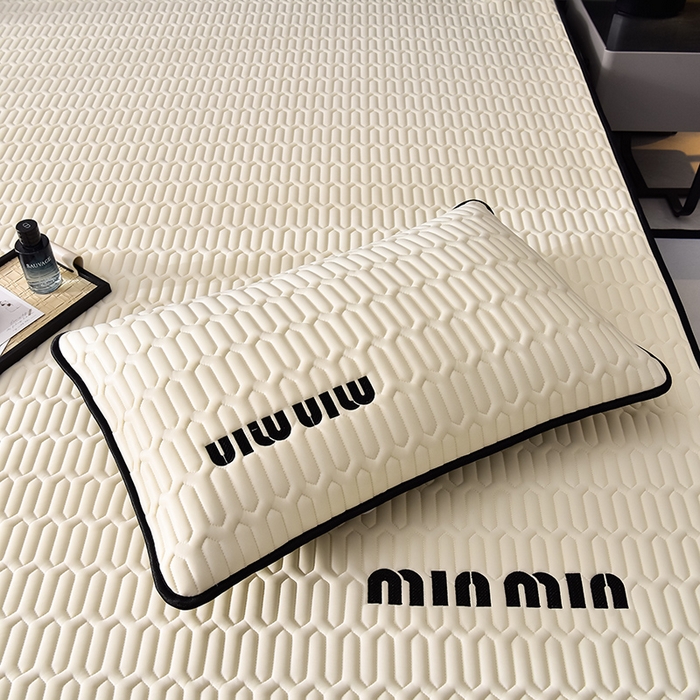 91家纺网 家纺一手货源 找家纺 炫拼家纺 2026新款平铺款乳胶凉席-minmin minmin玉石白