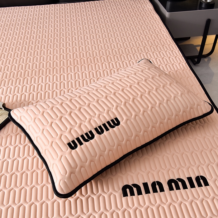 91家纺网 家纺一手货源 找家纺 炫拼家纺 2026新款平铺款乳胶凉席-minmin minmin香妃粉