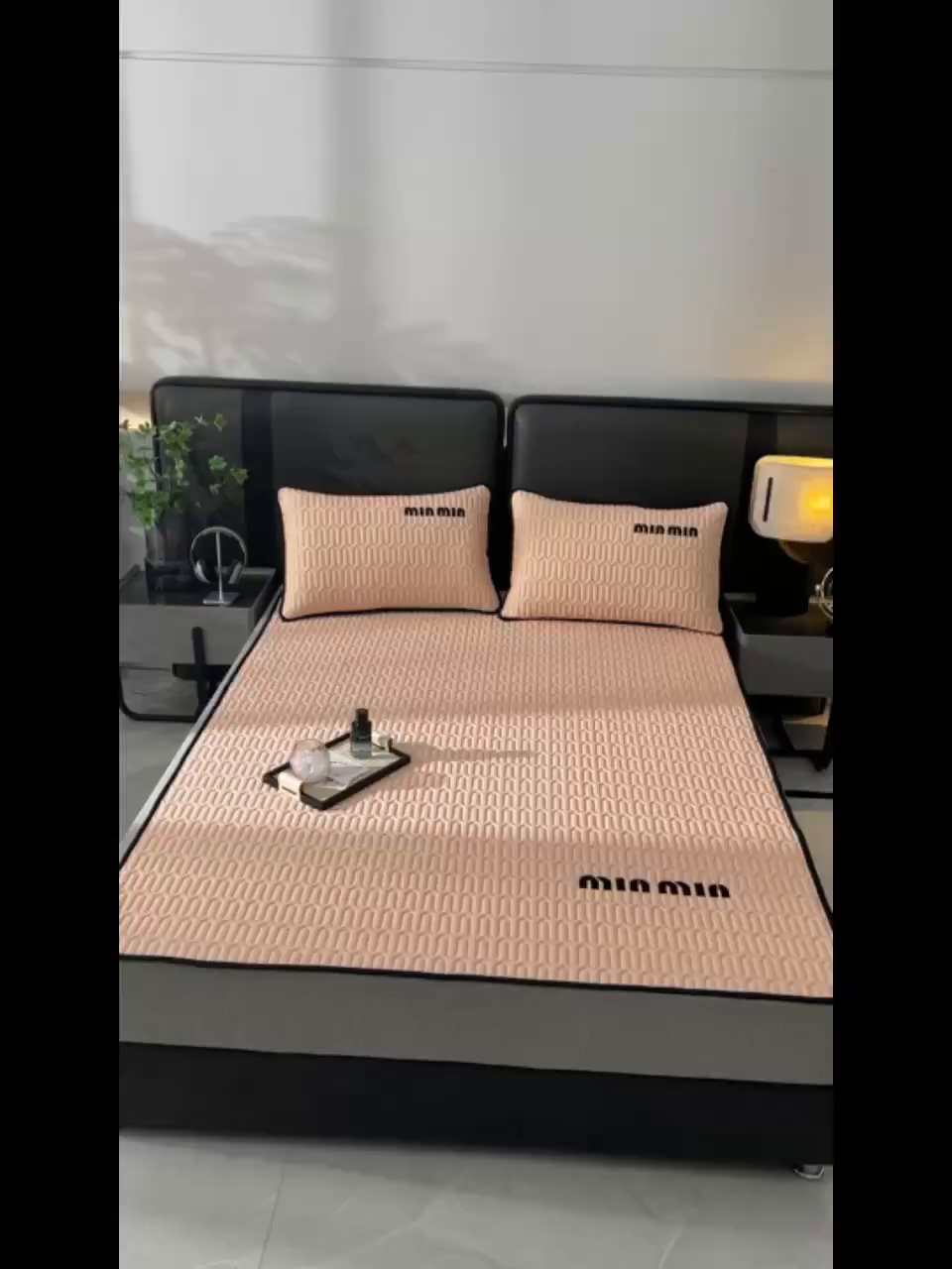 91家纺网 家纺一手货源 找家纺 炫拼家纺 2026新款平铺款乳胶凉席-minmin minmin香妃粉