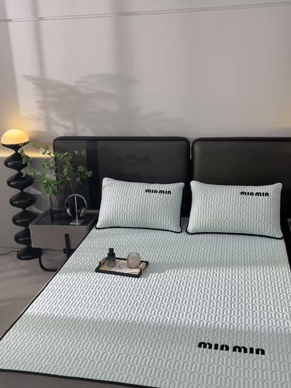 91家纺网 家纺一手货源 找家纺 炫拼家纺 2026新款平铺款乳胶凉席-minmin minmin冰雪蓝