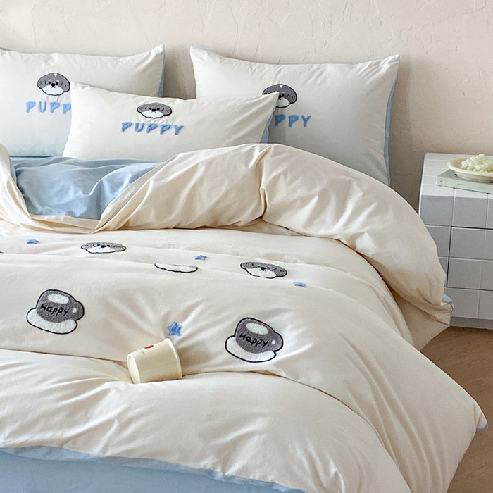 91家纺网 家纺一手货源 找家纺 拼社家纺 2026新款A类母婴级全棉纯棉水洗棉四件套毛巾绣纯棉四件套床上用品提供买家秀 甜心小狗-奶昔白蓝