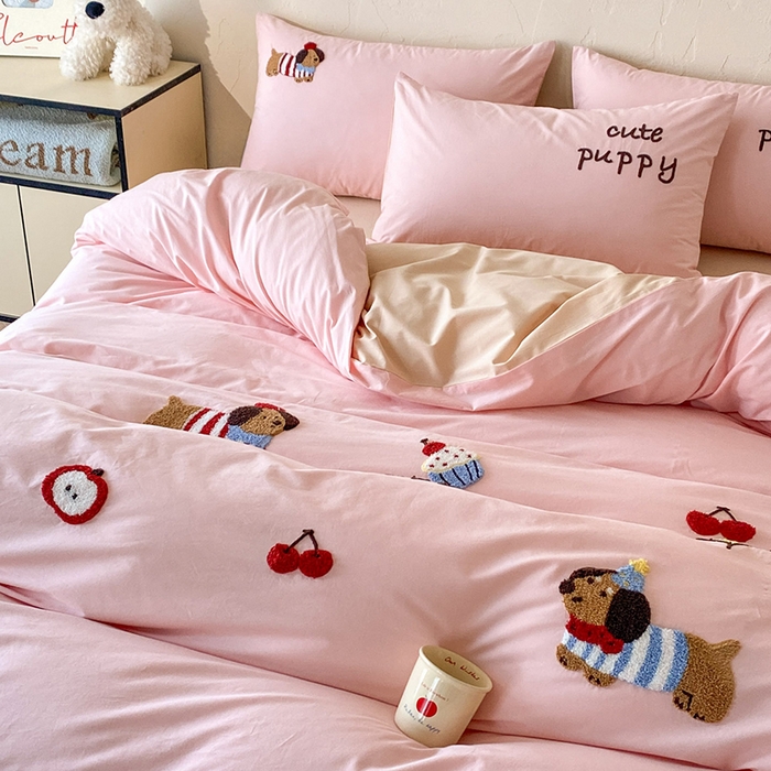 91家纺网 家纺一手货源 找家纺 拼社家纺 2026新款A类母婴级全棉纯棉水洗棉四件套毛巾绣纯棉四件套床上用品提供买家秀 萌宠派对-桃粉